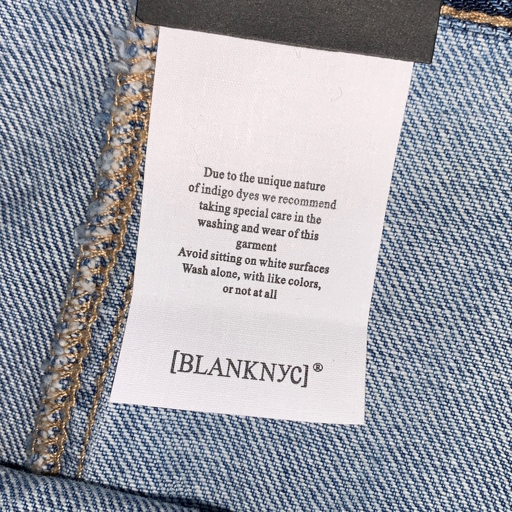 Blank NYC Denim Skirt Size 26 NWT - Picture 3 of 6